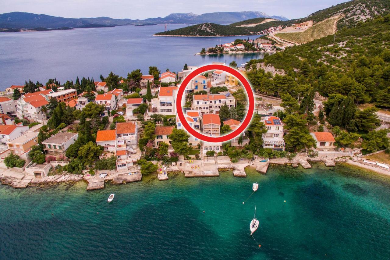 Apartments Zdravko Клек Екстериор снимка