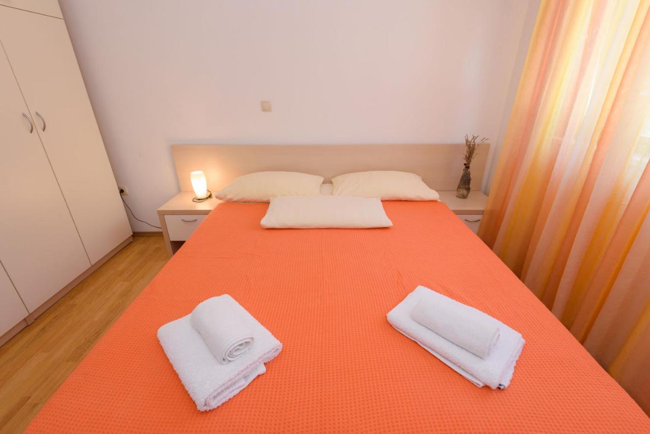 Apartments Zdravko Клек Екстериор снимка